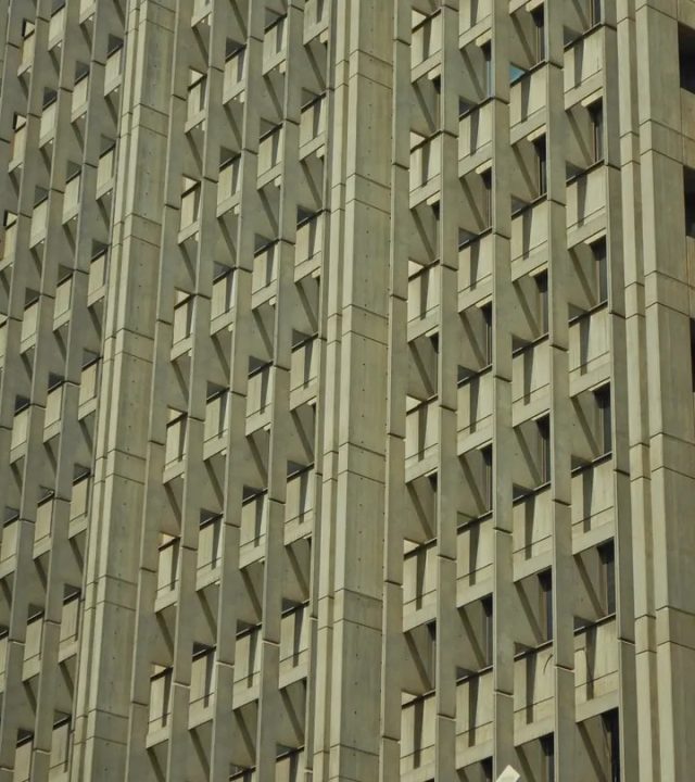 1NeV2W5klMbEYW1DYswwtig